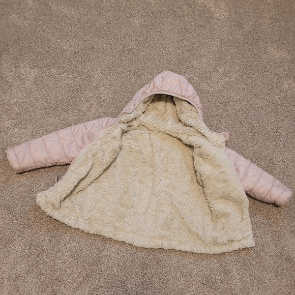 The North Face Kids Reversible Pink Fuzzy Zip Up Hooded Jacket Size 2 - Picture 5 of 7